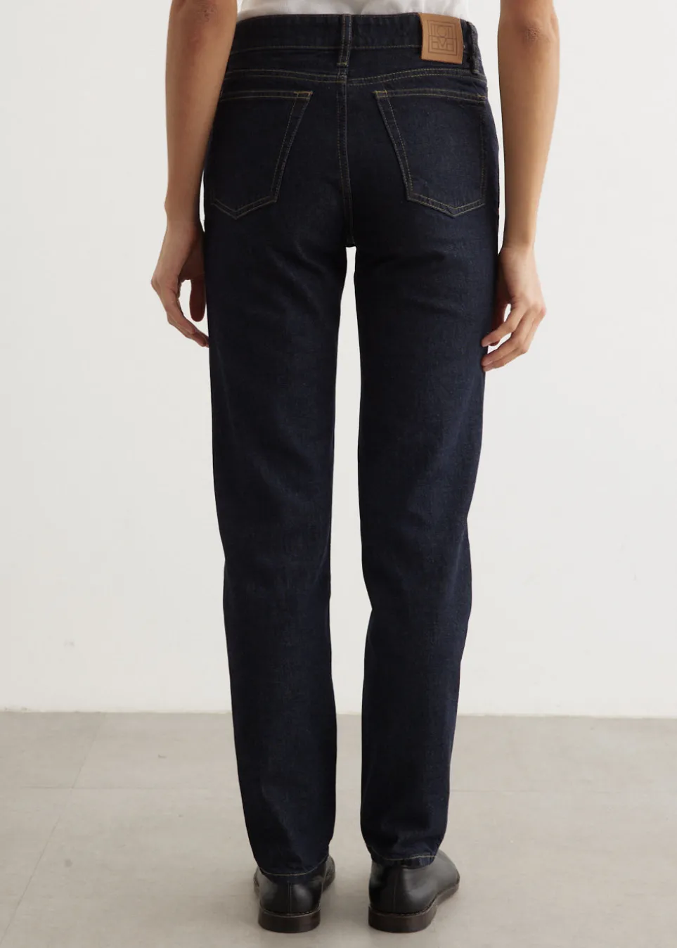 Low Taper Denim Jeans 32"