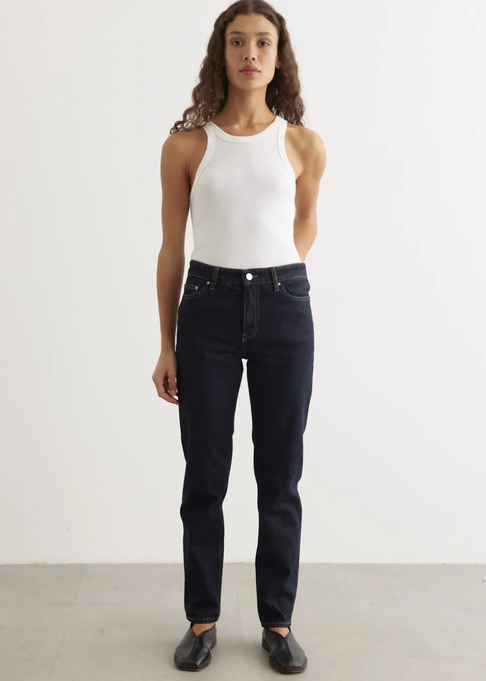 Low Taper Denim Jeans 32"