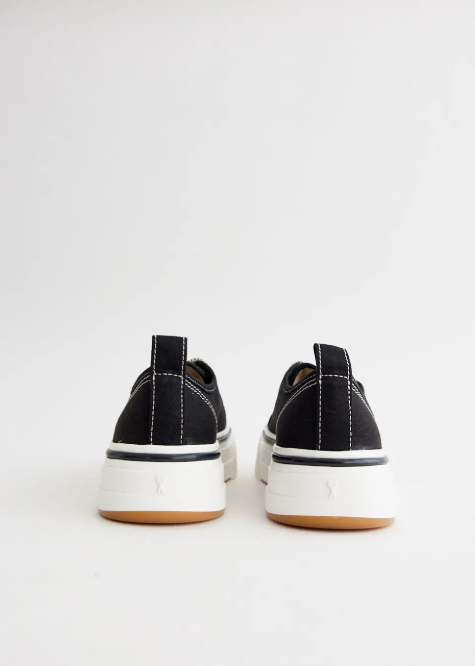 Low Top Ami 1980 Sneakers