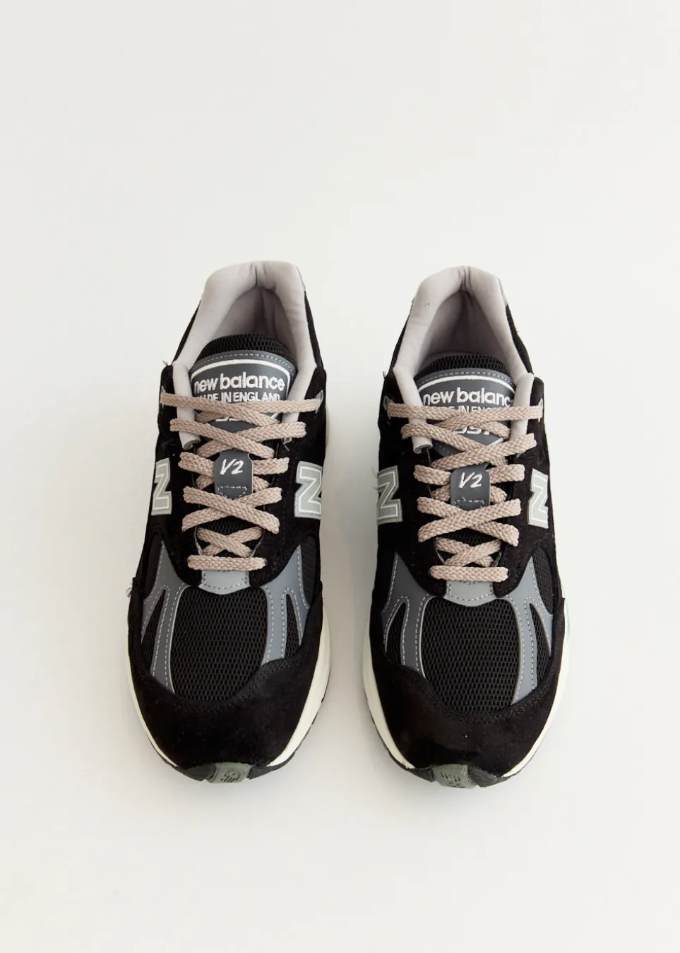 MADE in UK 991v2 'Black' Sneakers