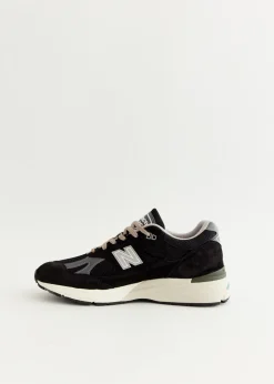 MADE in UK 991v2 'Black' Sneakers