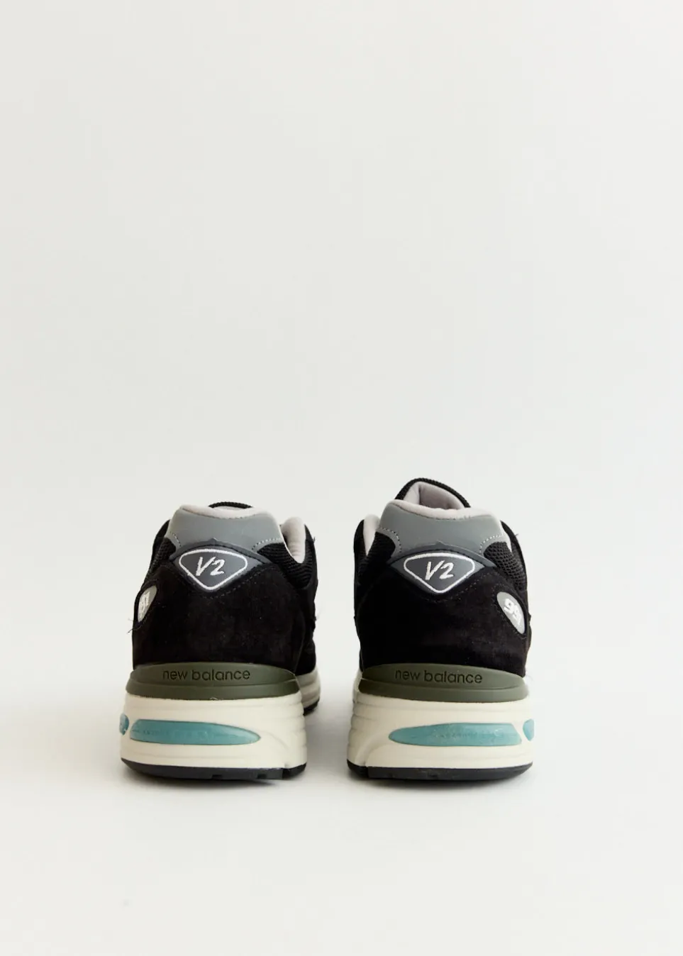 MADE in UK 991v2 'Black' Sneakers