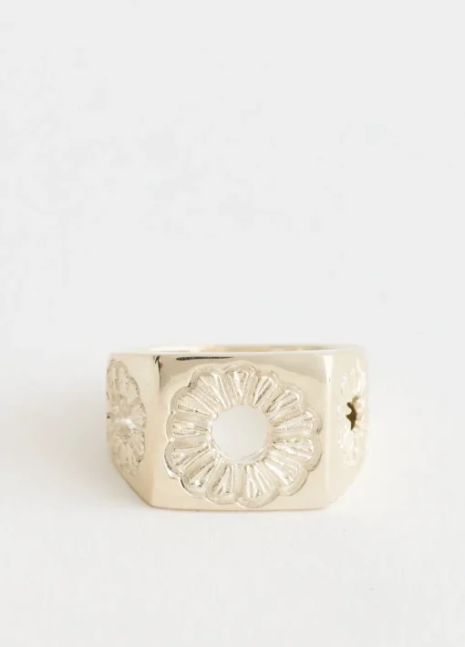 Marigold Signet