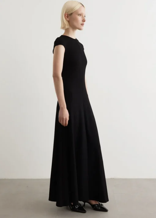 Omnia Flare Dress