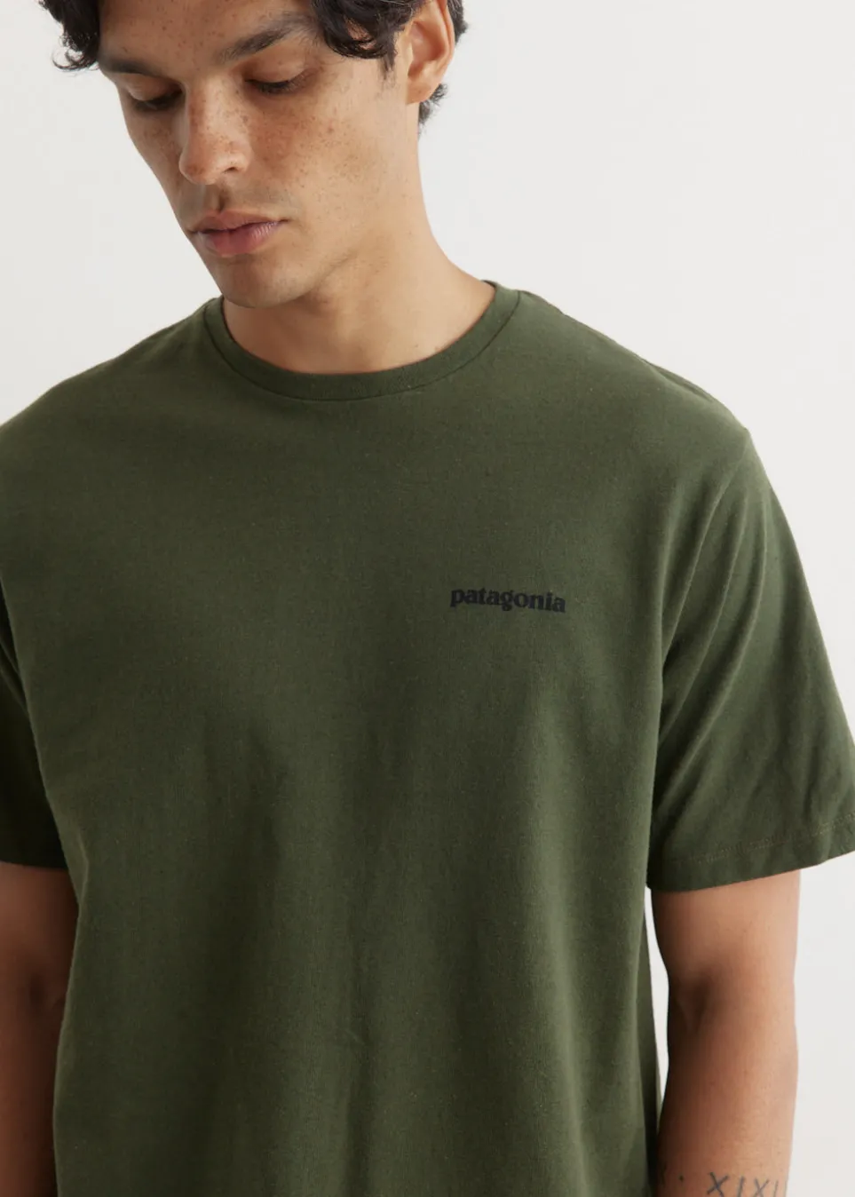 P-6 Logo Responsibili-Tee T-Shirt