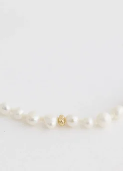 Petit Stellar Pearly Necklace