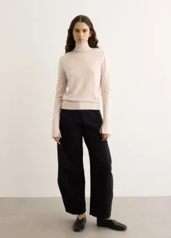 Ria Turtleneck