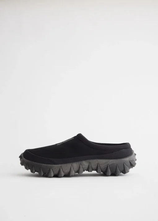 Snowclog 'Black Asphalt' Sneakers