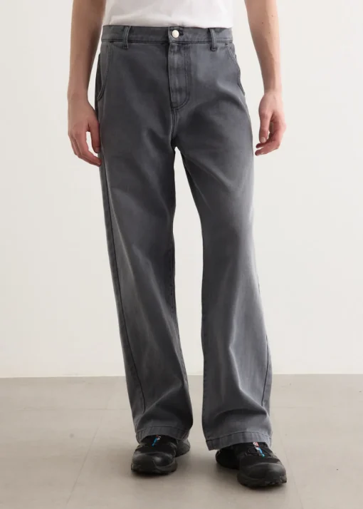 Straight Cut Jeans