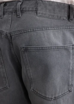 Straight Cut Jeans