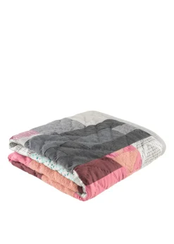 Tracino Quilt