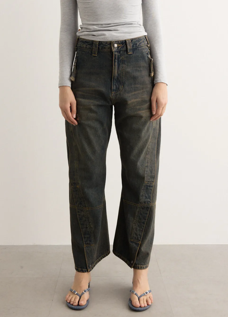 Unisex Twisted Zipper Pocket Jeans