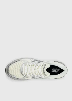 860v2 'Metallic Silver' Sneakers