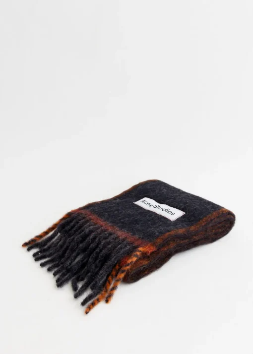 Vally Solid Scarf