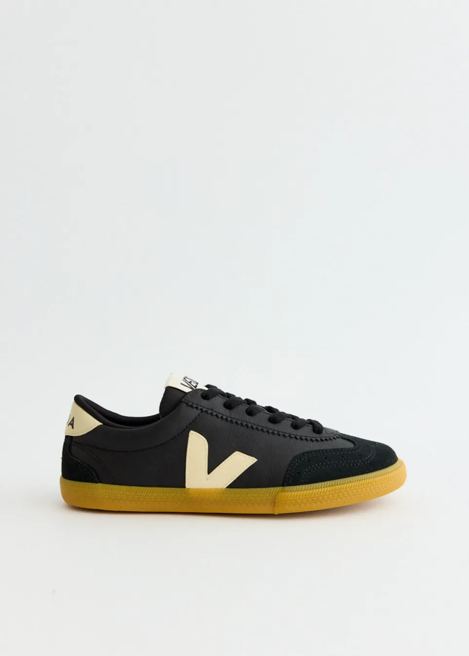 Volley Sneakers