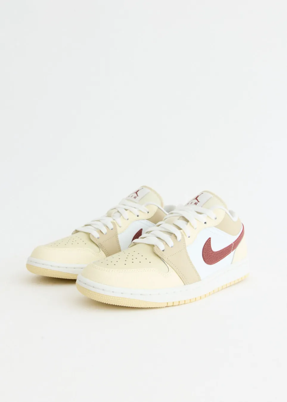 Women's Air Jordan 1 Low 'White Red Sepia' Sneakers