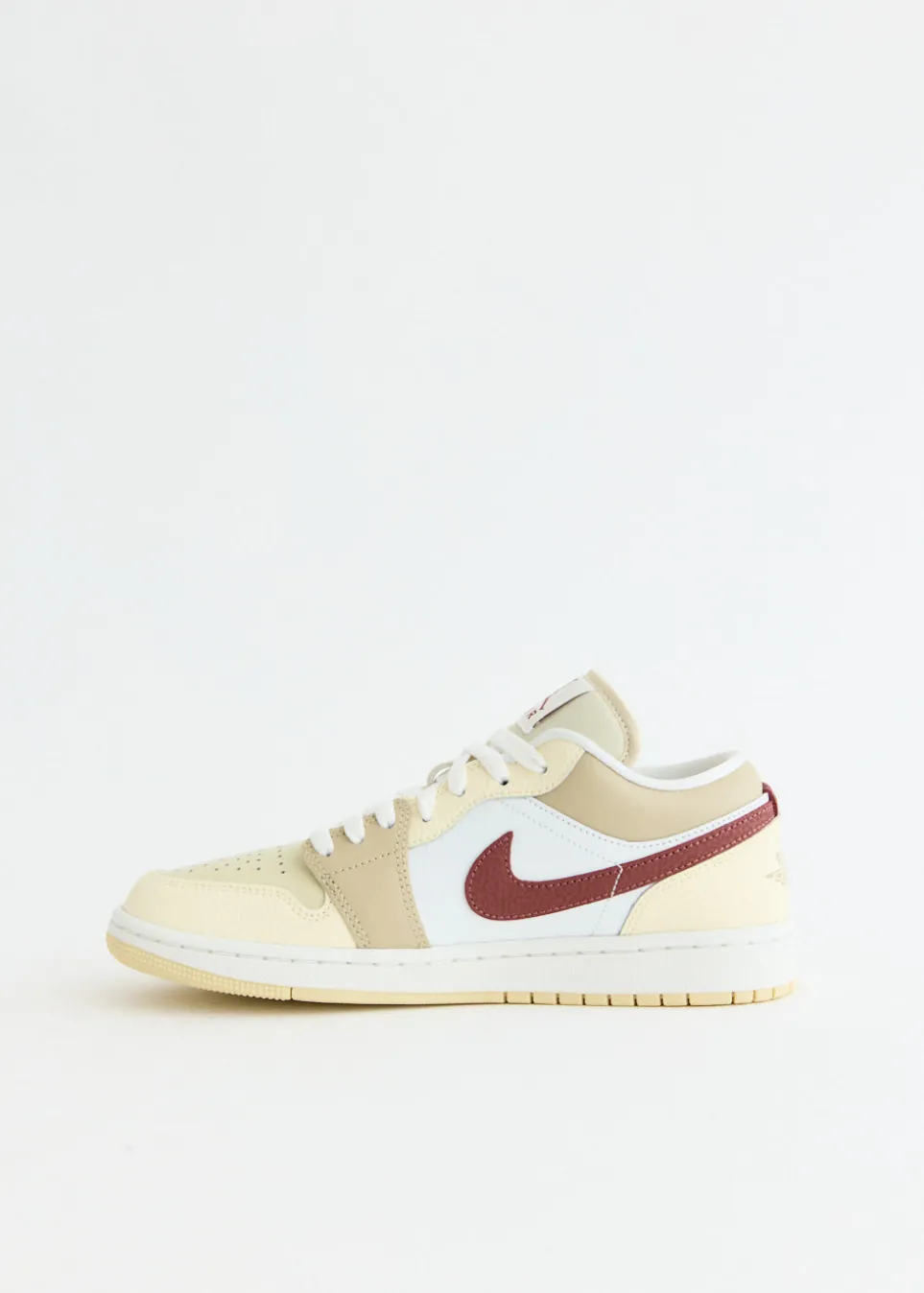 Women's Air Jordan 1 Low 'White Red Sepia' Sneakers