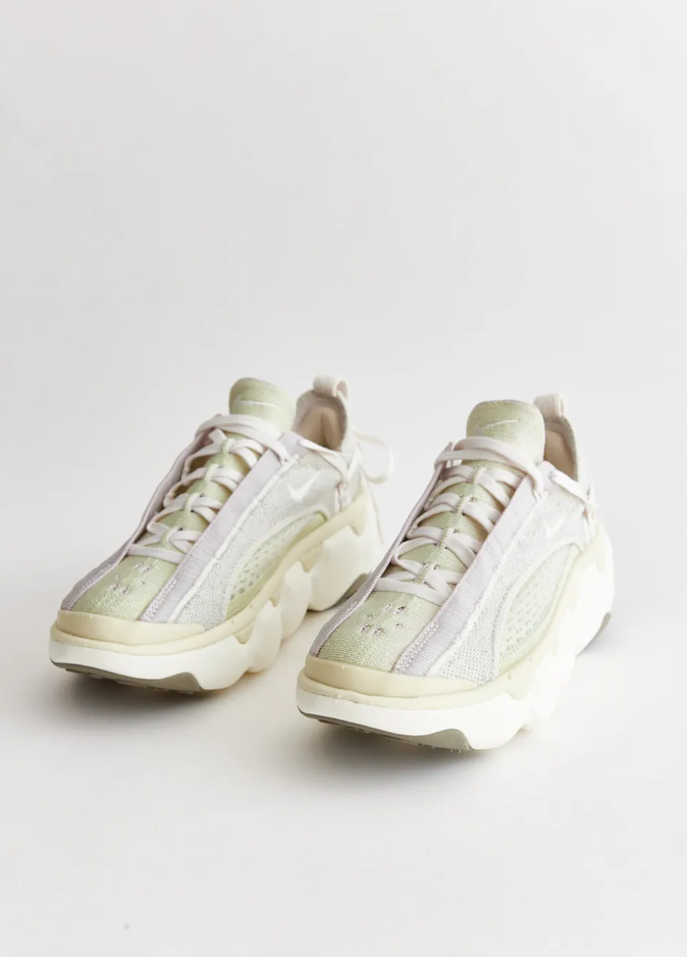 Women's Flyknit Bloom 'Light Bone' Sneakers