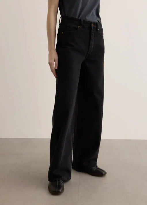 Women's Wale Jeans