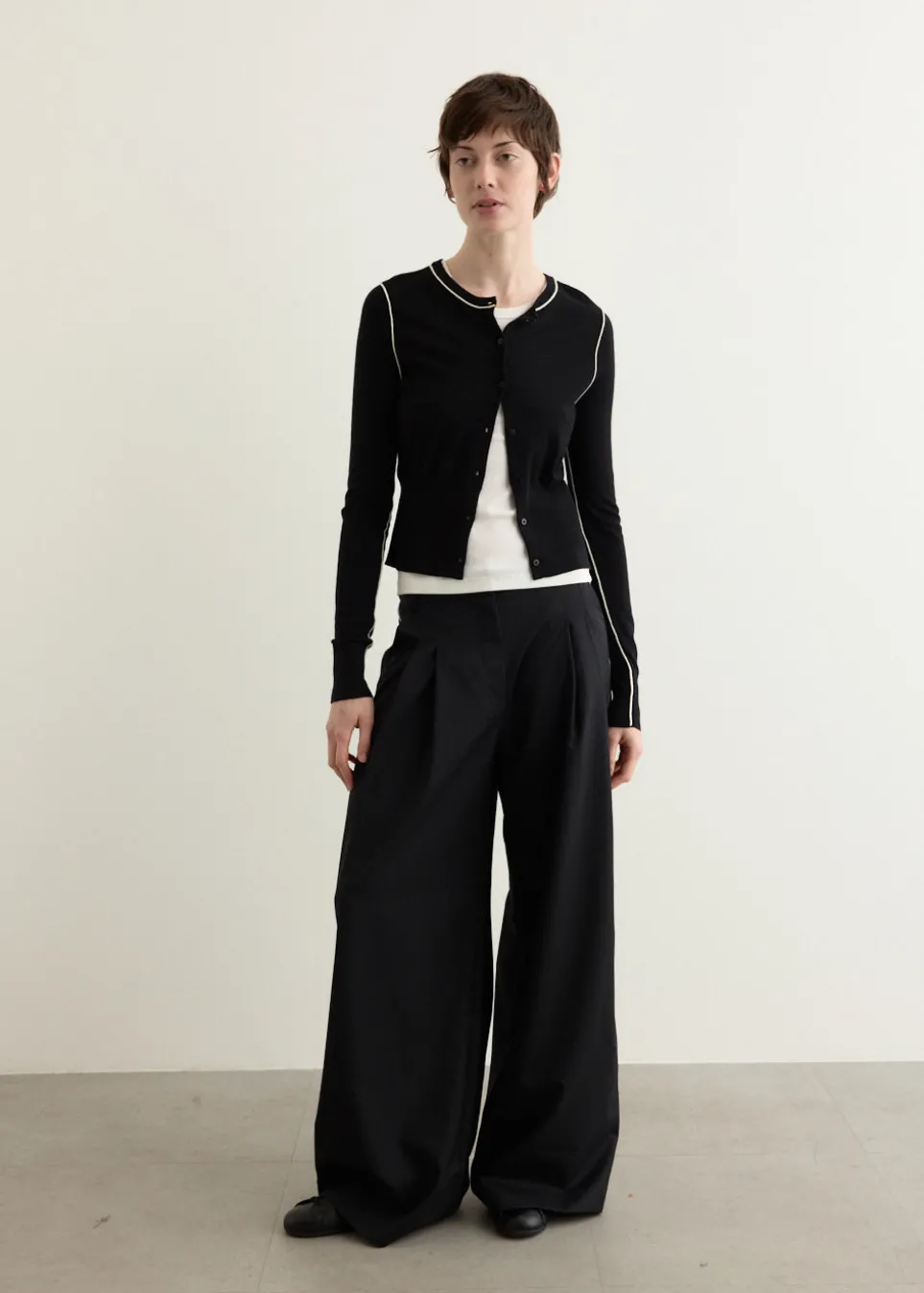 Wool Fine Line Cardigan