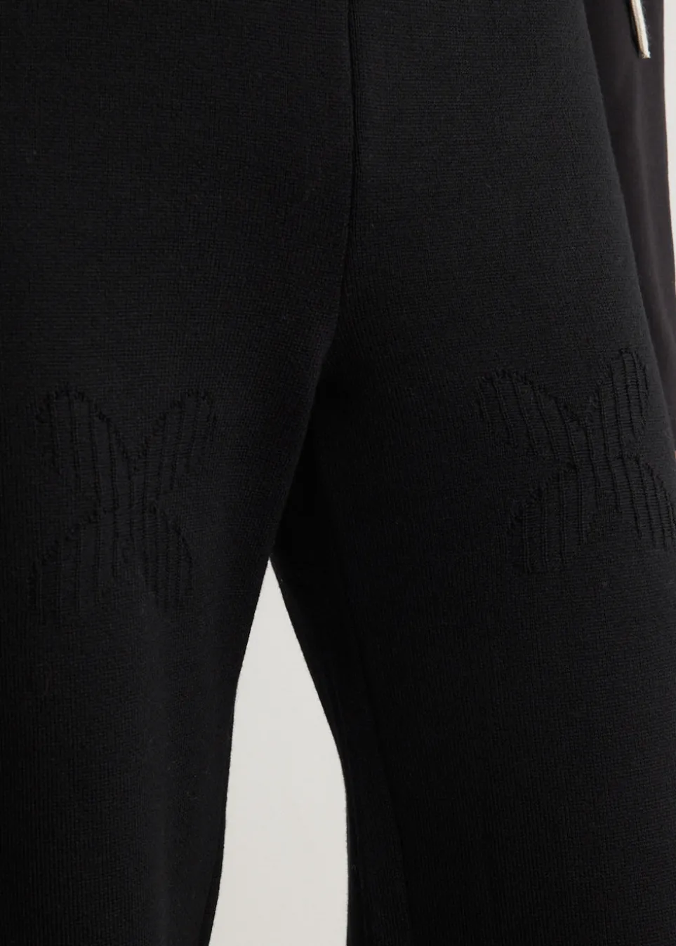 Wool Petal Pattern Pants