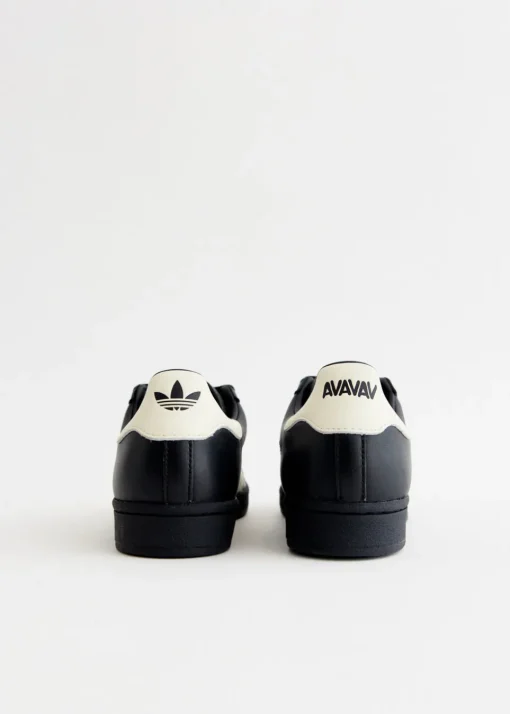 x Avavav Superfinger Superstar Sneakers