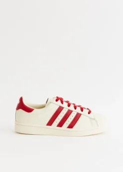 x Avavav Superfinger Superstar Sneakers