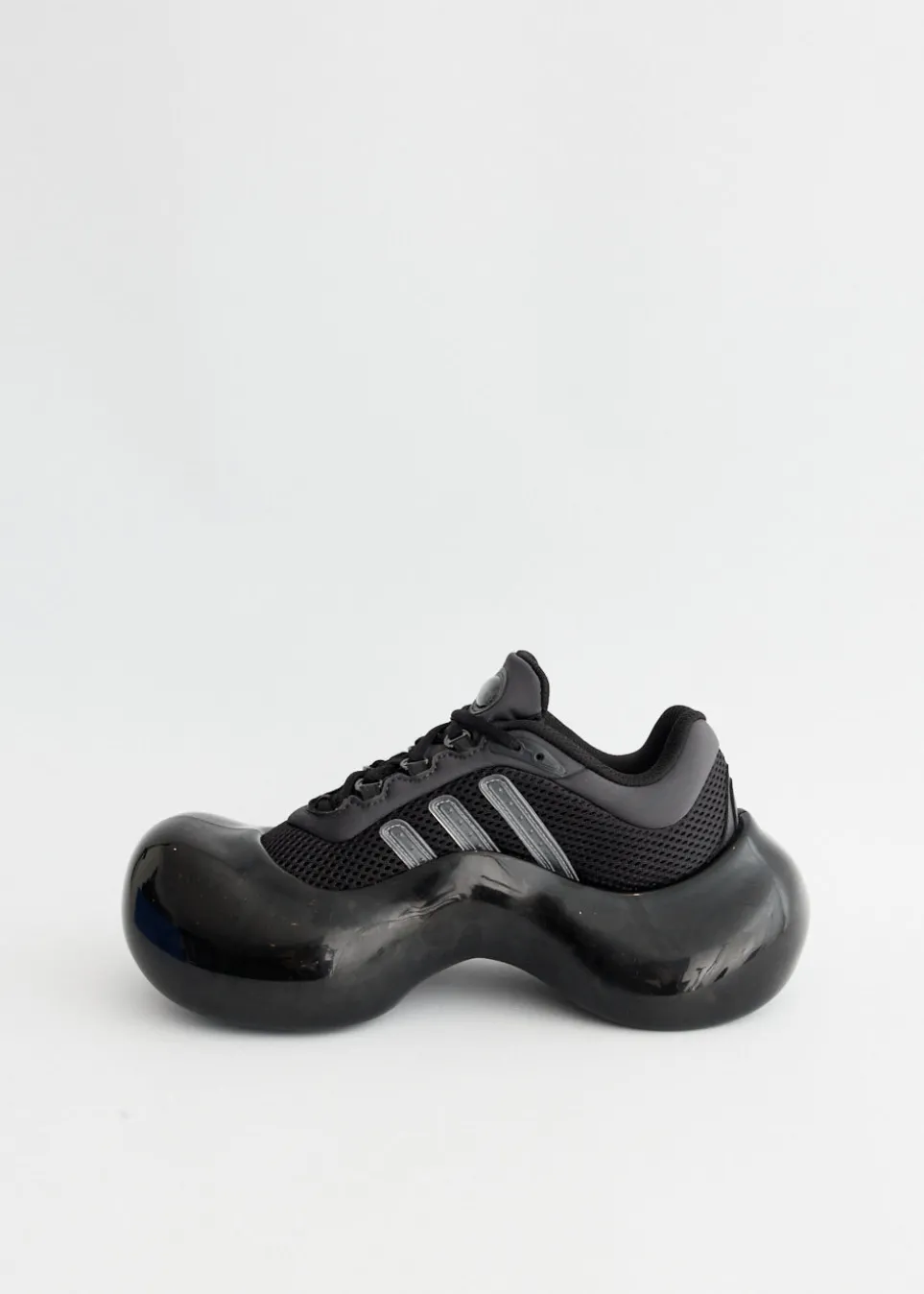 x Avavav Women's Moonrubber Megaride 'Core Black' Sneakers